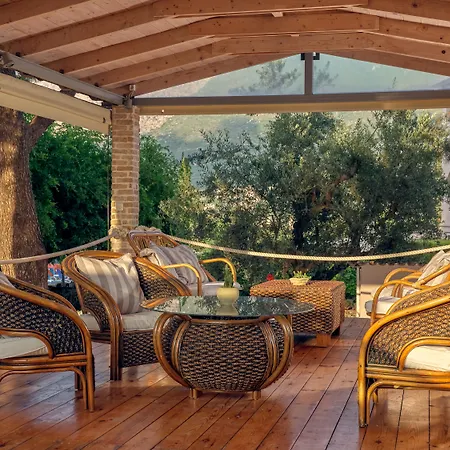Koukounaria Hotel&suites Hotel 4*