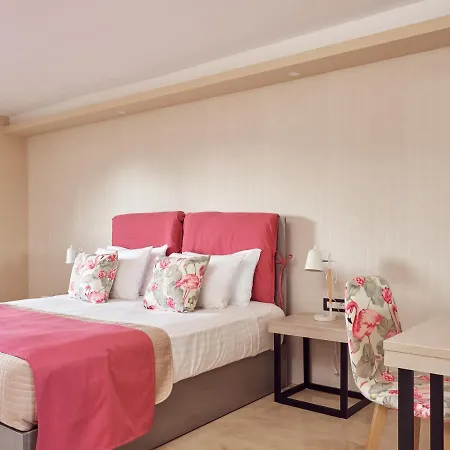 Hotel Koukounaria Hotel&suites